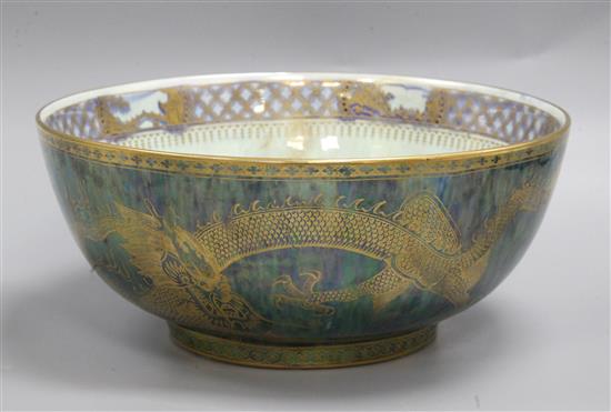 A green dragon lustre bowl